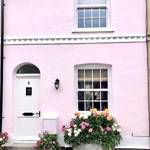 Stylish & Cosy Boutique Townhouse 1 Bedroom, 1 Sofa Bed - Sleeps 4 Christchurch (Dorset)